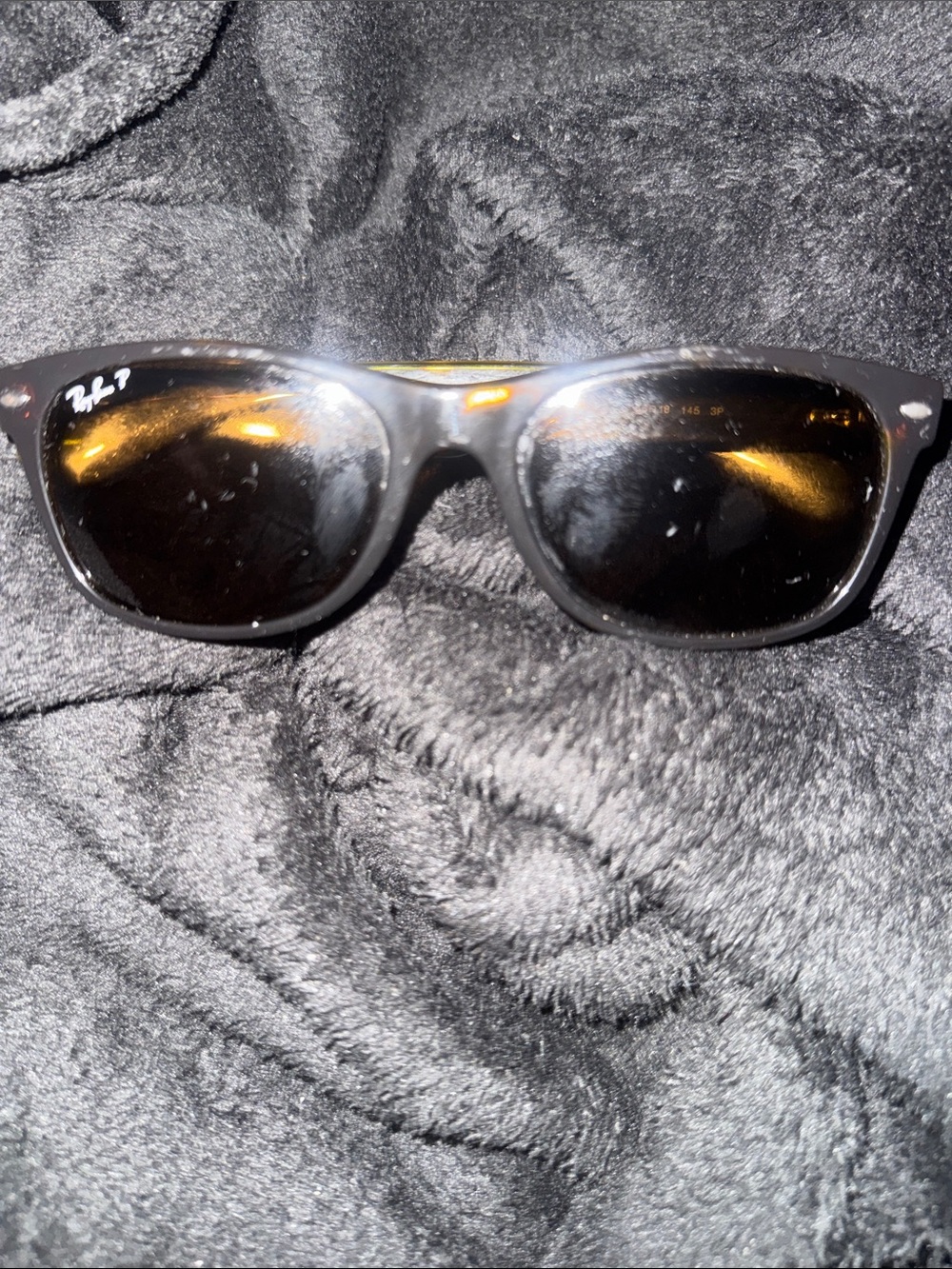 Ray-Ban Black Frame with Dark Lenses Men's Sunglasses